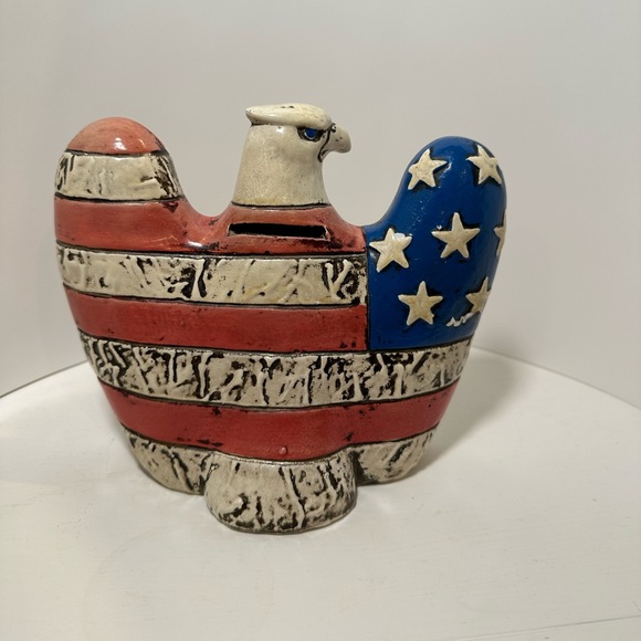 Vintage  FF Japan American Eagle Bank with Flag Body 7" x 6" - Picture 7 of 9